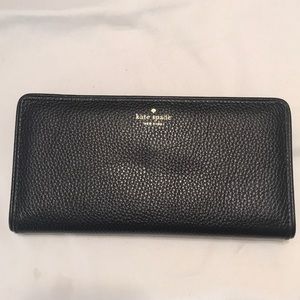 NWT Kate Spade leather billfold wallet